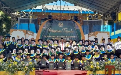 Sekilas Acara Pelepasan MI Sunan Giri 2 Arjowilangun Tahun 2024