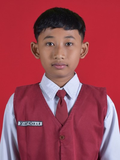 Foto DEVANT NIZAM APRILIO WAHYUDI